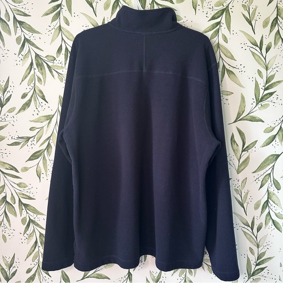 The North Face 1/2 Zip Mock Neck Fleece. Black. XXL. - Picture 3 of 8